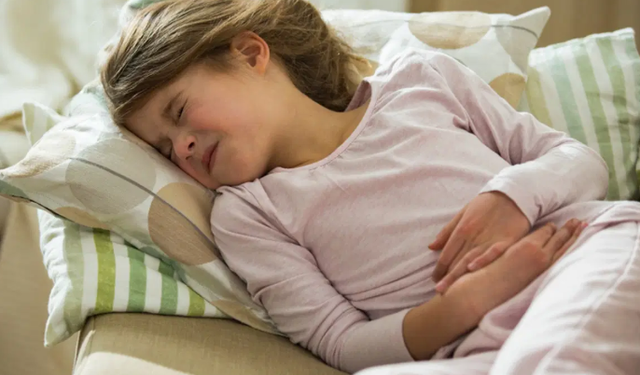 Çocuklarda yazın sık görülen tehdit: Gastroenterit