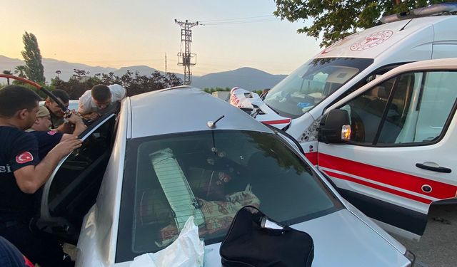 İnegöl yolunda ambulans kazası