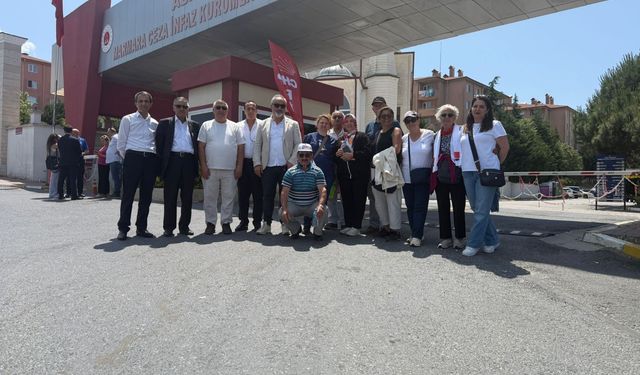 CHP İNEGÖL’DEN İMAMOĞLU'NA DESTEK  ŞAHİN; “YARGILANMIYORUZ, CEZALANDIRILIYORUZ”