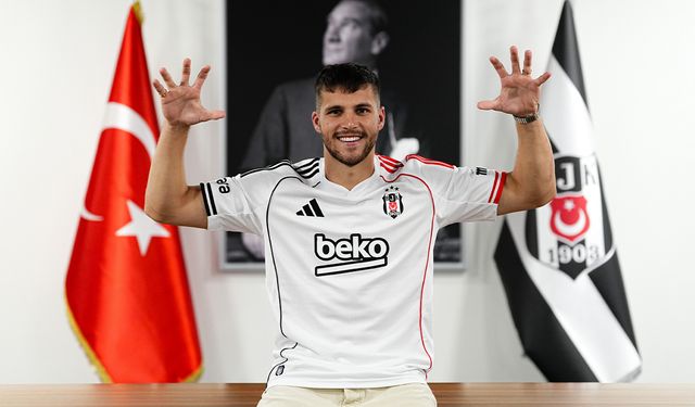 Beşiktaş, David Jurasek’i kadrosuna kattı