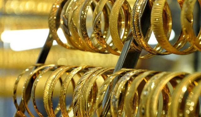 Kritik ABD verisi geldi, fiyatlar sert düştü! Altın 1 ayın dibini gördü