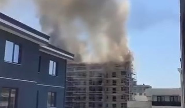 İnşaat şantiyesinde korkutan yangın