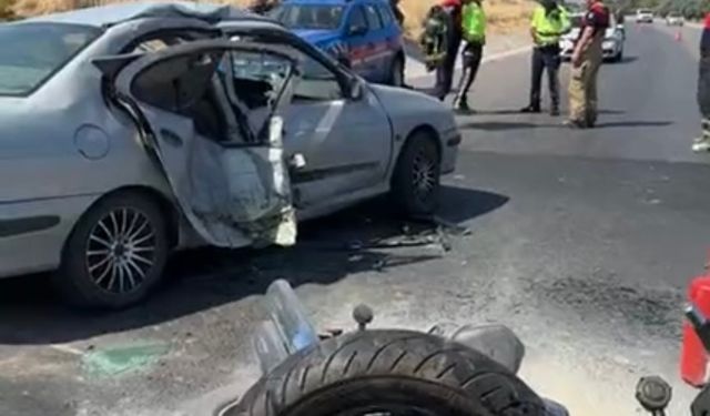 Çanakkale’de otomobil ile motosiklet çarpıştı: 6 yaralı