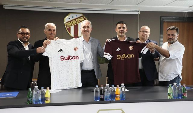 Sultan Su İnegölspor'a sponsor oldu