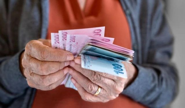 1997’de staj yapan, 2000’de işe başlayan erken emekli olabilecek!