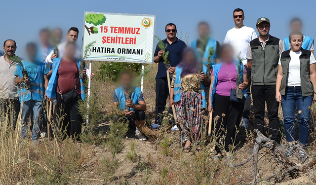 Bursa'da hükümlüler, 15 Temmuz Şehitleri anısına fidanları toprakla buluşturdu