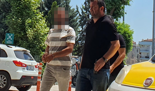 İnegöl'de dolandırıcı yakalandı