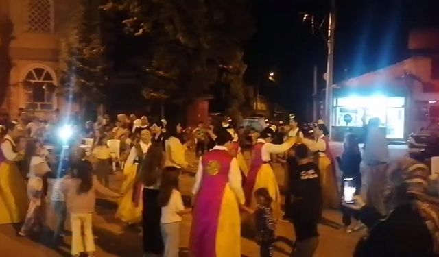 Kore Gazisine Özel Dans Gösterisi