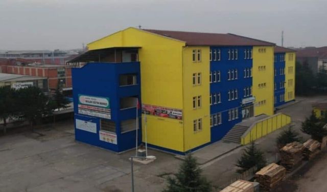 İnegöl Mesleki Eğitim Merkezi’nden Yeni Fırsat: Yat İnşa Mesleğine 15 Öğrenci Alınacak