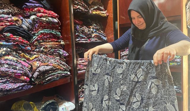 Gelin Geldiği Osmanlı Köyünün Şalvarcısı Oldu