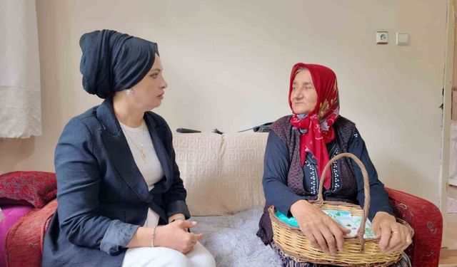 71 yaşındaki Gülcemal Teyze’den Büyükakın’a davet