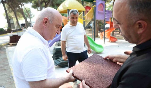 Çekici eline alan Başkan Muzaffer Bıyık, işçilere destek verdi