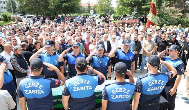 Gebze Belediye Başkan Yardımcısı Dursun Ali Arslan son yolculuğuna uğurlandı