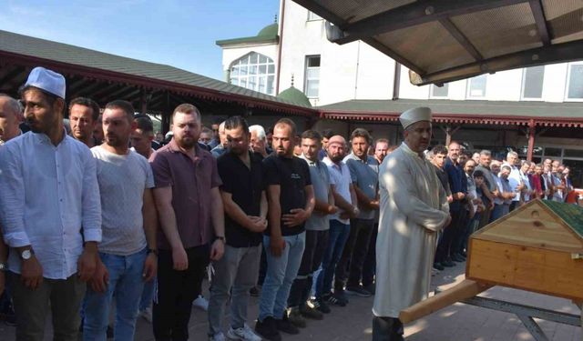 Kazada hayatını kaybeden motosiklet sürücüsü son yolculuğuna uğurlandı