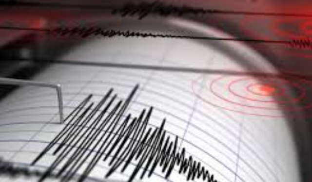 Komşu'da 2.5 büyüklüğünde deprem