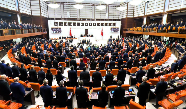 Staj ve çıraklık mağdurlarına EYT müjdesi TBMM’den geldi