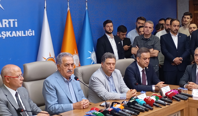 AK Parti Genel Başkan Yardımcısı Hayati Yazıcı: Enflasyonun belini kırdık