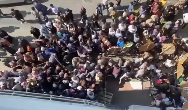 Osmangazi'de indirim değil, eziyet kuyruğu