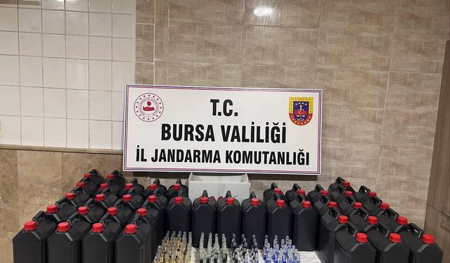 Bursa’da yol uygulamasında 200 litre etil alkol ve 99 adet alkol kiti ele geçirildi