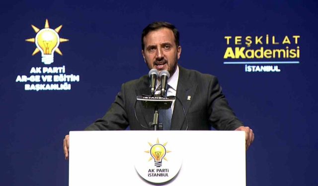 AK Parti İl Başkanı Özdemir: "Vaatlerini namus bilip yerine getirenlerin ve hayal ettiklerini gerçekleştirenlerin partisiyiz"