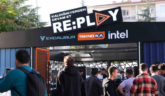 RE:PLAY oyun turnuvasının beşinci durağı Eskişehir oldu