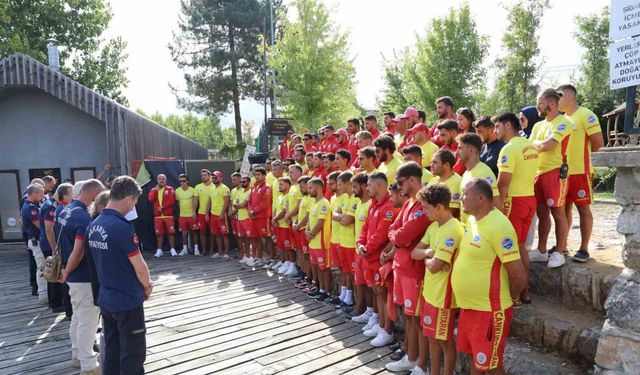 Sakarya sahillerinde 105 günlük cankurtaran nöbeti kayıpsız sonlandı