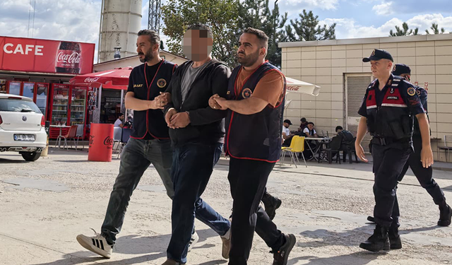 İnegöl'de FETÖ'cü bakın nerede yakalandı