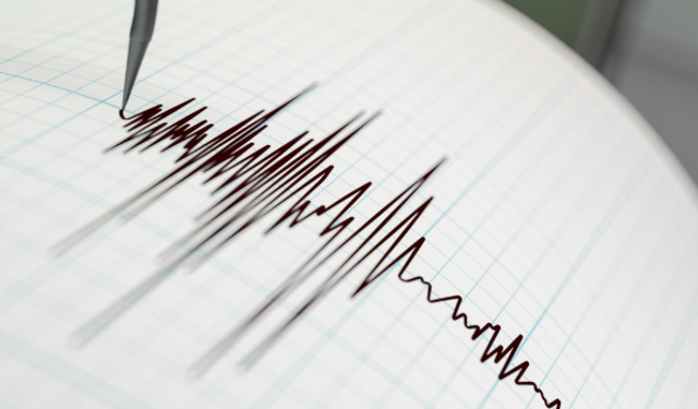 2.2 şiddetinde deprem: Sabaha karşı sallandı