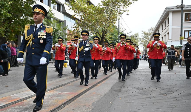 Bursa’da hem çok renkli hem çok sesli festival