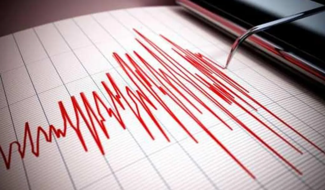 Gece yarısı komşuda deprem