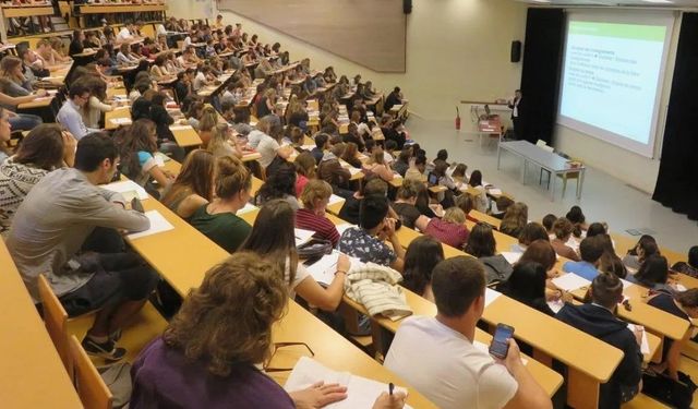 Üniversite eğitiminin bedeli ağırlaştı: Giderler asgari ücretin iki katını aştı