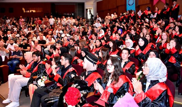 İnegöl’de toplam kaç öğrenci var?