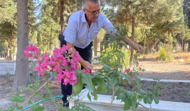 Acısını Yeşertti! Mezarlığı Parka Dönüştürdü