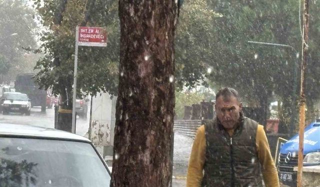 Edirne’de sağanak yağış etkili oldu