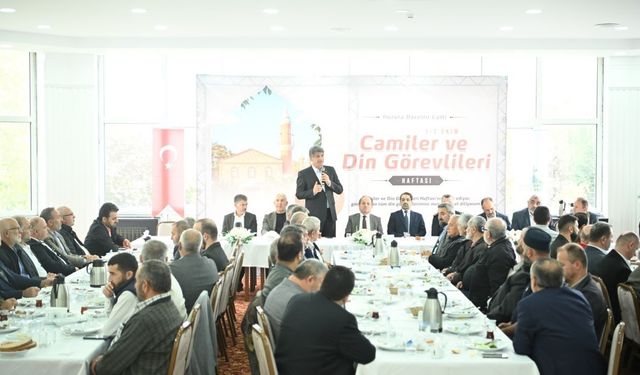 Kartepe’de din görevlileri unutulmadı