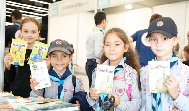 Kocaeli kitap fuarı misafirlerini ağırlıyor