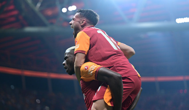 Galatasaray Ruhu Geri Döndü! Liverpool'u Devirdik