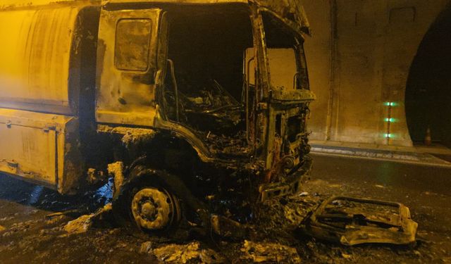 Tanker küle döndü!