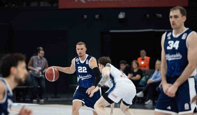 Basketbol Süper Ligi: A. Efes: 75 - Bahçeşehir Koleji: 78