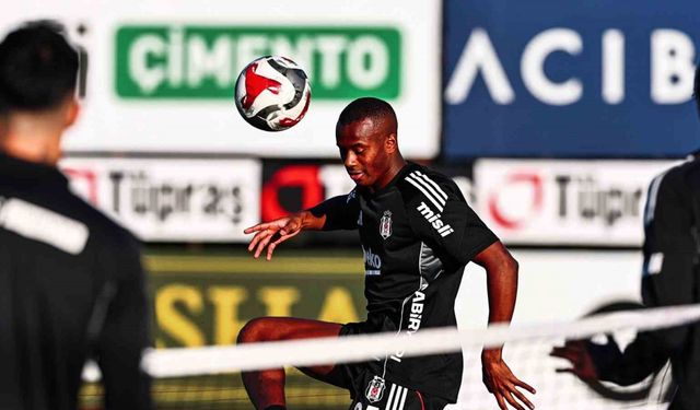 Beşiktaş, günü çift antrenmanla tamamladı