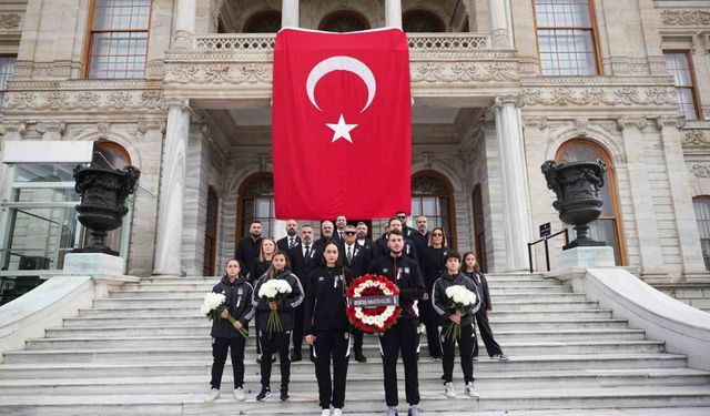 Beşiktaş Kulübü, Gazi Mustafa Kemal Atatürk’ü andı