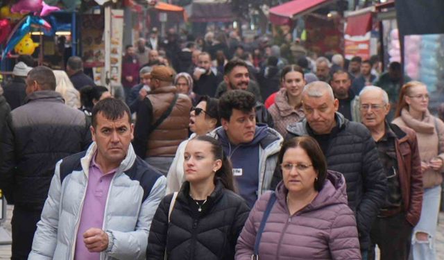 Edirne’de turist hareketliliği esnafın yüzünü güldürdü