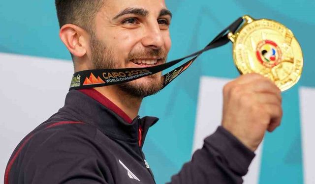 Eray Şamdan, Dünya Karate Şampiyonası’nda altın madalya kazandı