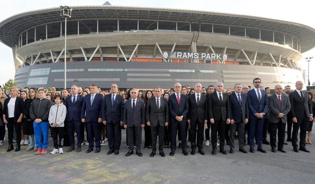Galatasaray Kulübü, Gazi Mustafa Kemal Atatürk’ü andı