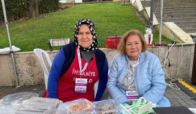 Heykel’de meydan kadınların