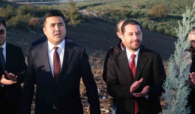 Kırgızistan-Türkiye dostluk ilişkileri fidanlarla kök saldı