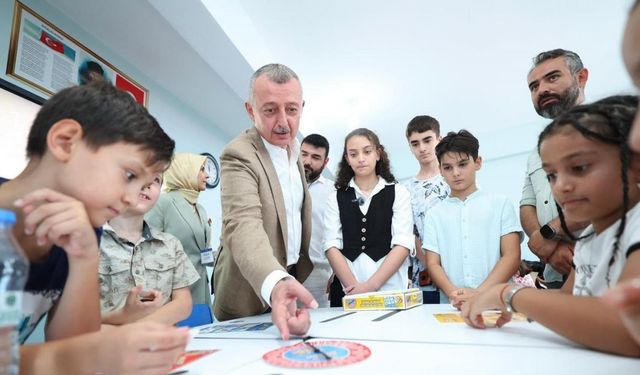 Kocaeli’de 30 bin öğrenciye 392 milyon liralık eğitim desteği