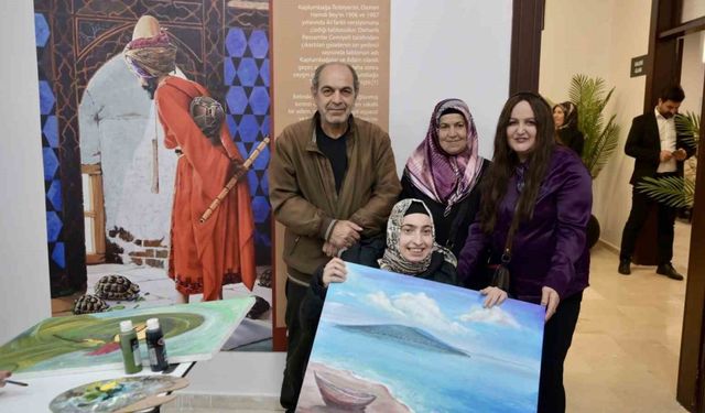 Ressam Neriman Oyman’dan Esenyurt’ta ilham veren buluşma