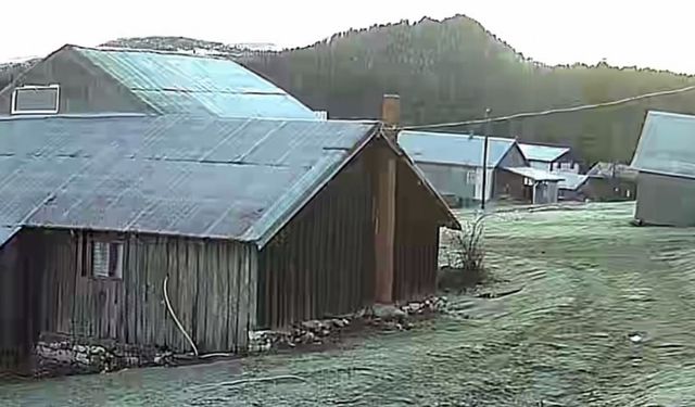 Sakarya’da mevsimin ilk karı yağdı