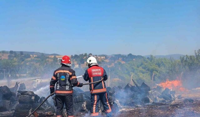 Sakarya’nın kahraman itfaiyecileri 10 ayda 11 bin 595 olaya müdahale etti